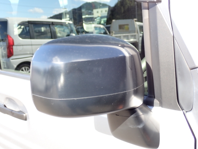 �I���b�N�X�F�蒆�ÎԂ͑S�ԊӒ菑�t���B�������AIS�̌�����S�ԗ��Ɏ��{��1�䂲�Ƃɕ]���_�̂����F�菑�̔��s���s���Ă���܂��B