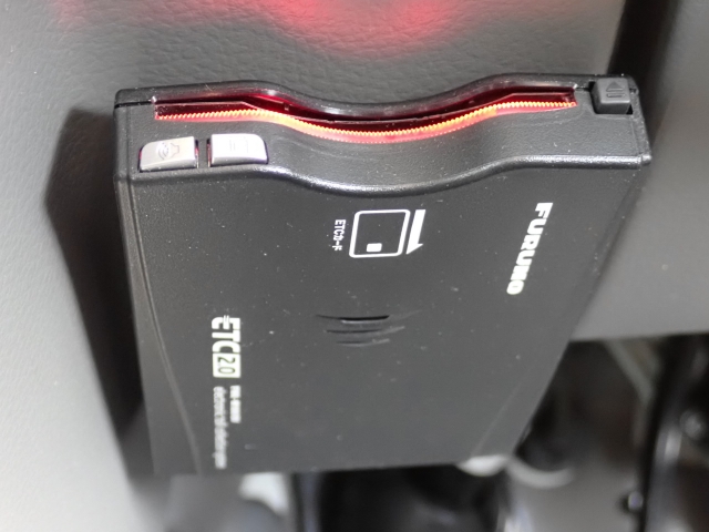 ETC���������Ă��܂��B�m���X�g�b�v�ŗ�������ʉ߂ł��܂��B���ꂵ�������ł���ˁB