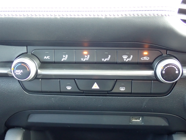 �I�[�g�G�A�R�������B���x�ݒ肪�o���āA�������K�ł���B