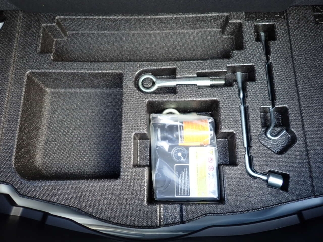 �p���N�C���L�b�g���t���Ă܂�.