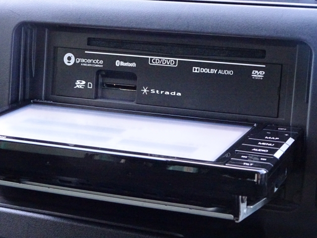 CD�@DVD�Ή��ł��B