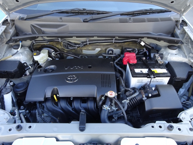 �G���W�����[�������ꂢ�ł���B�@�֋@�\�n���ǍD�ł��B�[�ԑO�ɓ_���������s���܂��B�G���W���I�C���E�I�C���t�B���^�[�E�G�A�R���t�B���^�[�E���C�p�[�S���͕K�������v���܂�