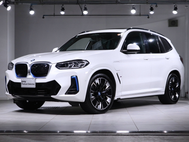 iX3�iBMW�j�l�X�|�[�c ���Îԉ摜