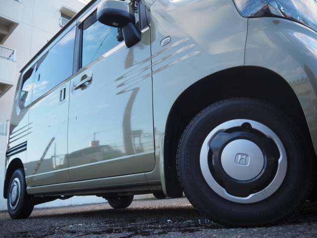 �����z�C�[���L���b�v�����������т₩����