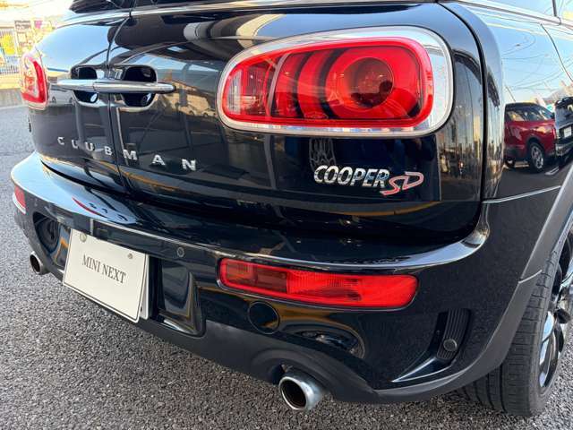 ���A�ɂ͏�Q���Z���T�[���������Ă��܂��B