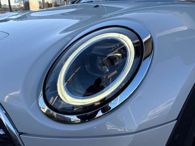 ��ł����S�̂k�d�c�w�b�h���C�g�B�����̑�