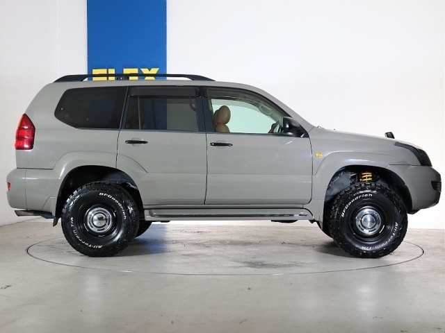 �T�C�h�X�e�b�v�t���ŏ��~����y�X��