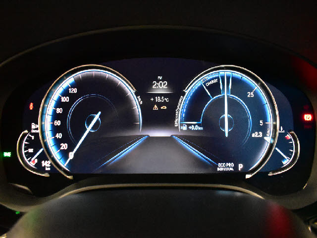 専門店ならではの納車前整備を実施！専用テスターも完備！諸経費につきましてはお気軽にお問合せ下さい。納車後の車検・点検・鈑金・ドレスアップなども当社お客様特別価格にてご案内させて頂きます。無料代車完備！