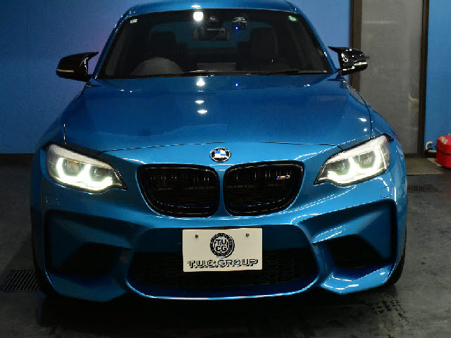 都内最大級の大型展示場！更にガレージ完備！専門店だからできる幅広いラインナップ！ご希望の車種がない場合もお気軽にお申し付け下さい。当社ネットワークでご希望の車両を探して参ります。