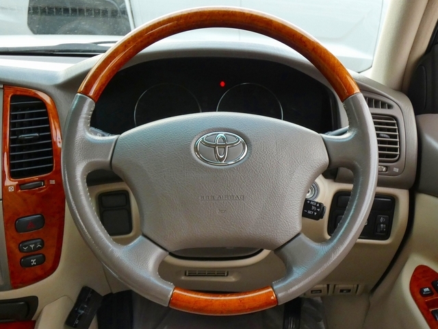 トヨタ純正ウッドコンビステアリング♪