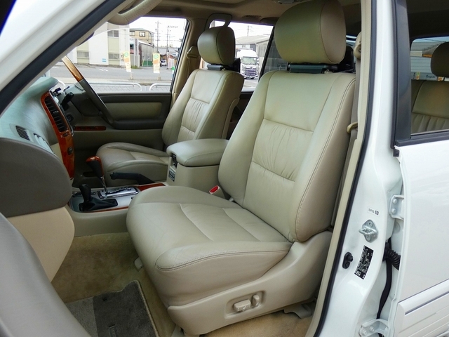 トヨタ純正本革パワーシート♪