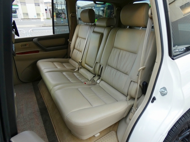 トヨタ純正本革シート♪