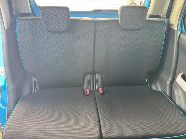 綺麗なリヤシート