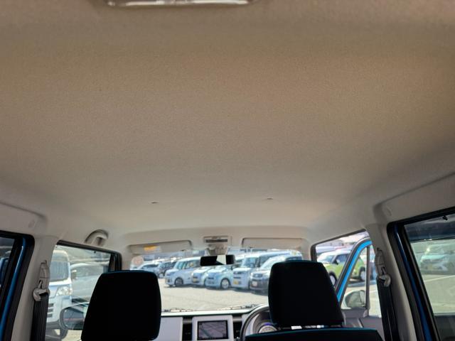 状態の良いルーフライニング