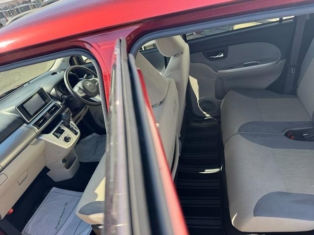 状態の良いルーフライニング