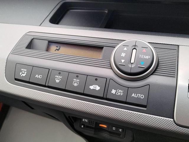 �I�[�g�G�A�R���͉��K���x��ݒ肷�邾���ŕ��ʂ܂ł��I�[�g�ōs���܂��B