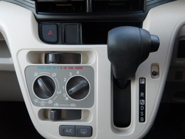 オリックスＵ−ｃａｒ高崎店へのお問い合わせは、ＴＥＬ：０２７−３８８−８３３６までお気軽にどうぞ！（営業時間：10時〜１９時　水曜定休）