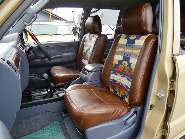 �y���h���g��×���B���e�[�W�u���E�����n�̃V�[�g�J�o�[��