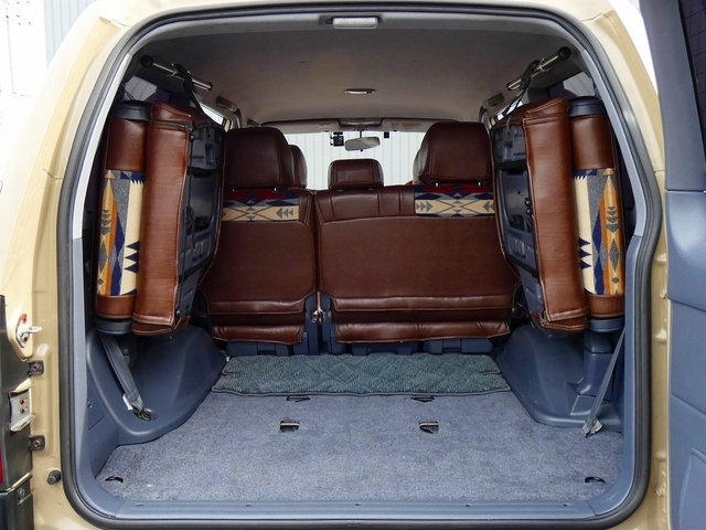 �T�[�h�V�[�g�����E�ɒ��ˏグ��΁A����ɍL���X�y�[�X���ł��܂�����?