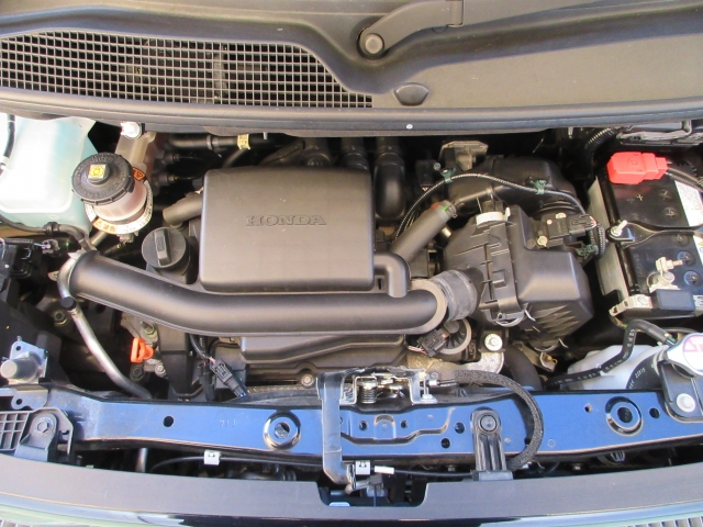 �G���W�����[�����Y��Ɏd�オ���Ă���܂��B�@�c�Ǝ��Ԃ͂P�O���`�P�W���܂ŁA���T���j������x���ƂȂ��Ă���܂��B���₢���킹���X�^�b�t�ꓯ�A���҂����Ă���܂���