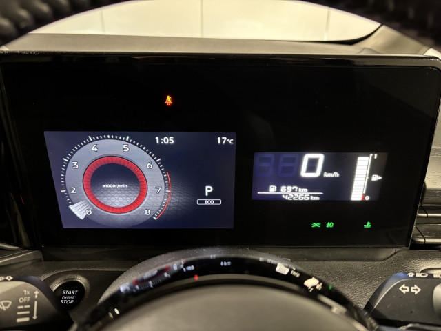 様々な情報が表示されるメーターパネルは視認性とデザイン性を両立させた素敵なデザインです！