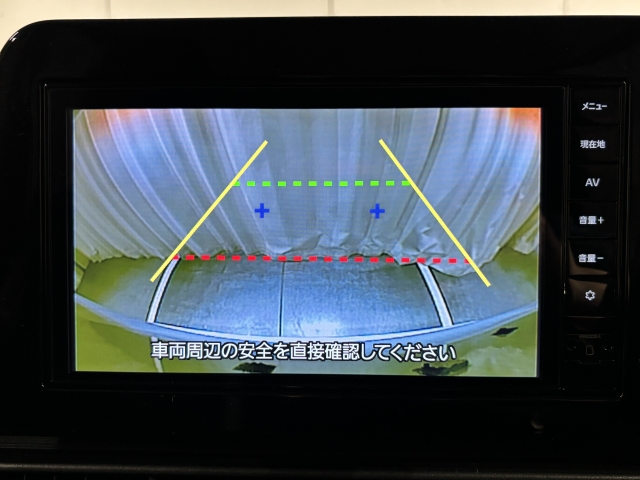 車庫入れや縦列駐車に威力を発揮するバックモニターを装備！！一度使うと手放せません！！
