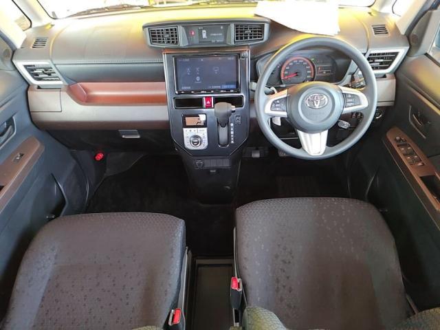 広い室内、スライドドア、送迎やレジャーに大活躍。