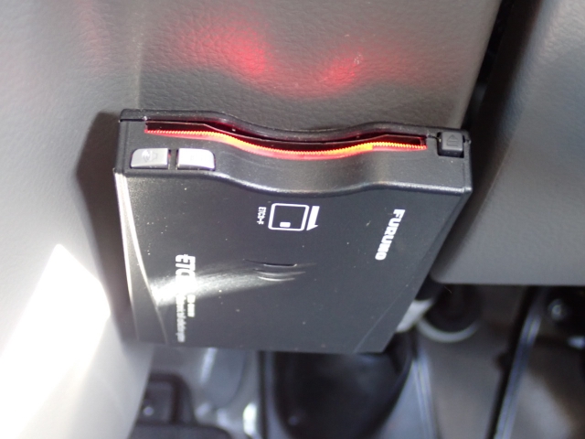 ETC���������Ă��܂��B�m���X�g�b�v�ŗ�������ʉ߂ł��܂��B���ꂵ�������ł���ˁB