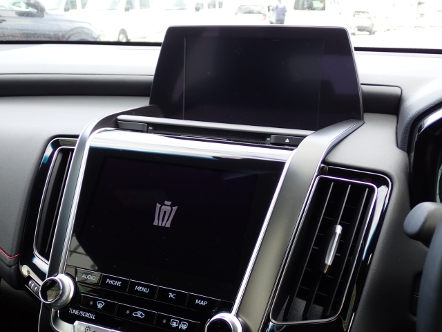 �g���Ղ��J�[�i�r�͏��ʂ��L�x�Ŏg������ɗD��Ă���܂�������@���ȒP�Ȃ̂Œ����ɂ��g�������܂��I(^^)/