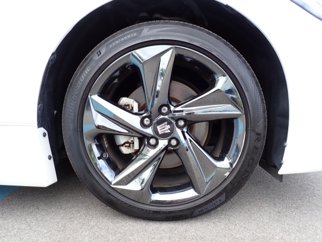 �����A���~�z�C�[�������ł��B