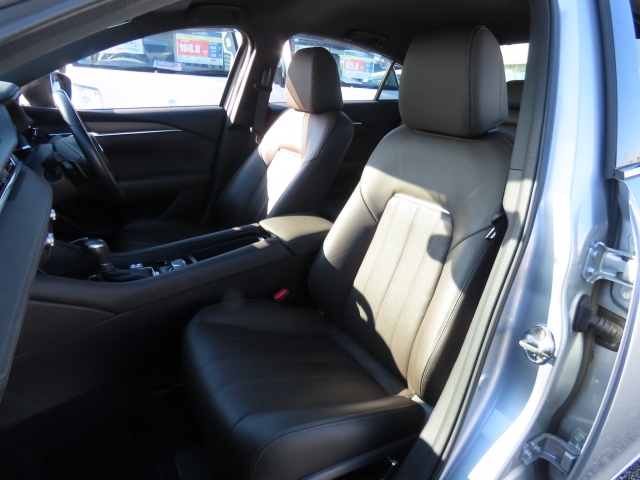 �t�����g�V�[�g����ԗǍD�ł���B�傫�ȉ�����Ȃ��A���S�ł��B����S�n�������ł���B