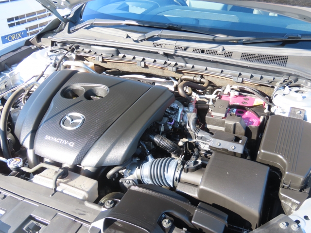 �G���W�����[�������ꂢ�ł���B�@�֋@�\�n���ǍD�ł��B�[�ԑO�ɓ_���������s���܂��B�G���W���I�C���E�I�C���t�B���^�[�E�G�A�R���t�B���^�[�E���C�p�[�S���͕K�������v���܂��i�G�A�R���t�B���^�[�́A�����Ԃ̂݁j