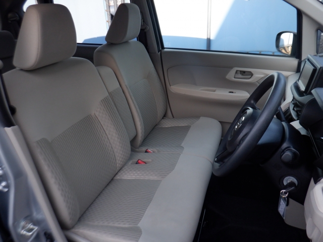 �t�����g�V�[�g����ԗǍD�ł���B�傫�ȉ�����Ȃ��A���S�ł��B����S�n�������ł���B