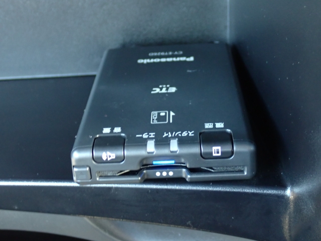 ETC���������Ă��܂��B�m���X�g�b�v�ŗ�������ʉ߂ł��܂��B���ꂵ�������ł���ˁB