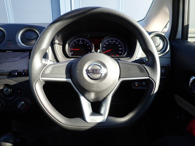 �X�e�A�����O�͂ƂĂ����ꂢ�ȏ�Ԃł���