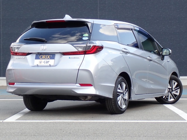 �I���b�N�X�F�蒆�ÎԂ͌��I�����㎿�Ȏ��q�݂̂����͂��v���܂��B�S�ԂɃv���̐E�l�ɂ��O�ꂵ�����O���̐��|�A�����グ�A�R�[�e�B���O�������{���Ă���܂��B