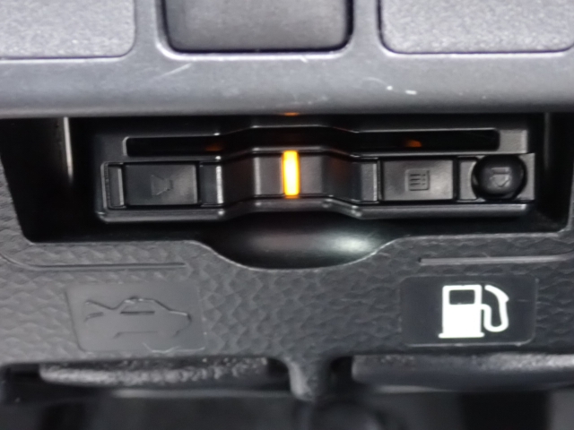 ETC���������Ă��܂��B�m���X�g�b�v�ŗ�������ʉ߂ł��܂��B���ꂵ�������ł���ˁB