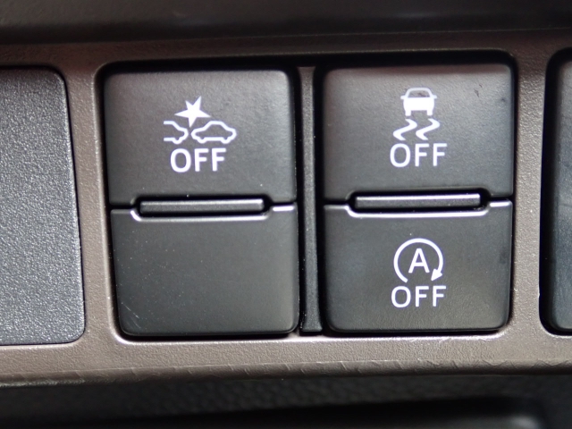 �����h�~�@�\�A�Փˉ���y���u���[�L�t���ŁA�����S�Ƀh���C�u�����y���݂��������܂���