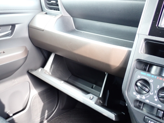 ���[�����Ղ�O���[�u�{�b�N�X�B