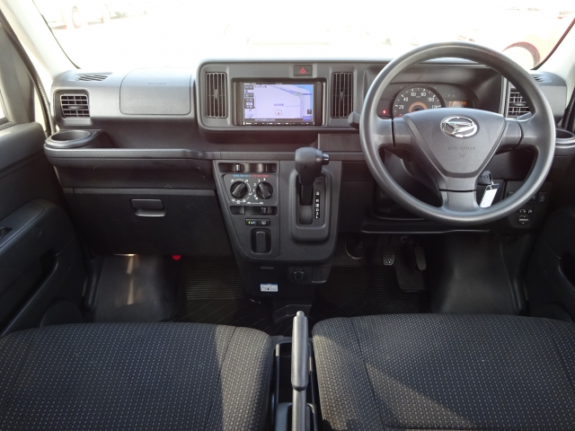 �I���b�N�X�F�蒆�ÎԂ͌�[�ԑO�ɑS�ԂP�Q�܂��͂Q�S�������_�������{���I�C���A�G�������g�A�S���C�p�[�S���A�G�A�R���t�B���^�[�͖������ŐV�i�Ɍ����v���܂��B���S�̏[�������ł��B