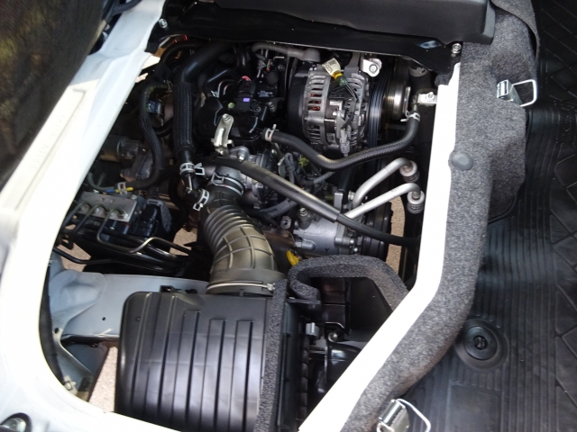 �G���W�����[�������ꂢ�ł���B�@�֋@�\�n���ǍD�ł��B�[�ԑO�ɓ_���������s���܂��B�G���W���I�C���E�I�C���t�B���^�[�E�G�A�R���t�B���^�[�E���C�p�[�S���͕K�������v���܂�