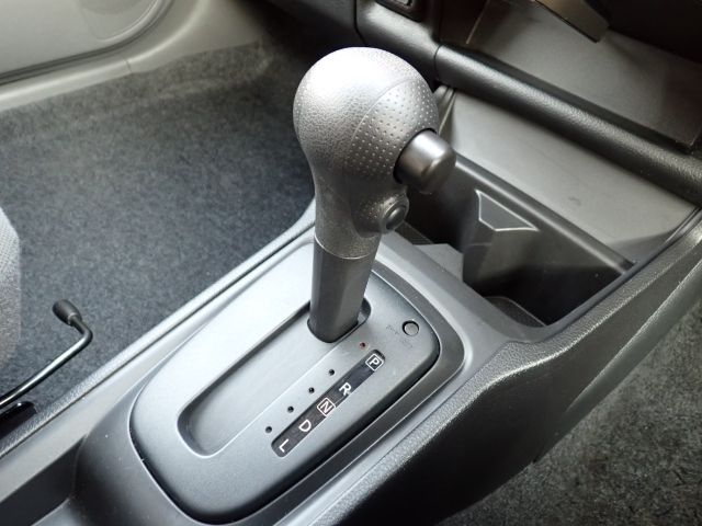 �V�t�g�m�u�̓X�����Ȃ��A���ꂢ�ȏ�Ԃł��B���ł��G��镔�������ꂢ���Ƒ�؂ɏ���Ă������Ƃ�������܂���B