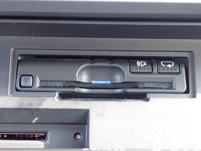 ETC���������Ă��܂��B�m���X�g�b�v�ŗ�������ʉ߂ł��܂��B���ꂵ�������ł���ˁB