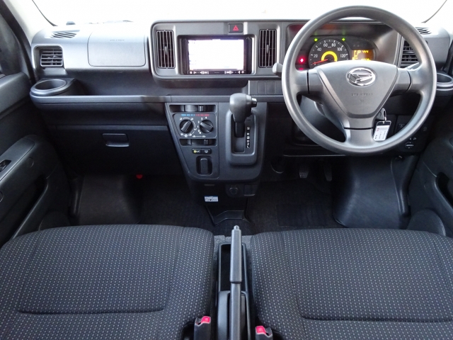 �I���b�N�X�F�蒆�ÎԂ͊O���@�ւ`�h�r�̌��i�Ȍ�����S�Ԏ��{���C���������Ԃ̗ǂ��ԗ������I���Ă���܂��̂ň��S���Ă��������ߒ����܂��I�@�ۏ؂��[���ň��S�I