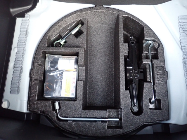 �p���N�C���L�b�g���t���Ă܂�.