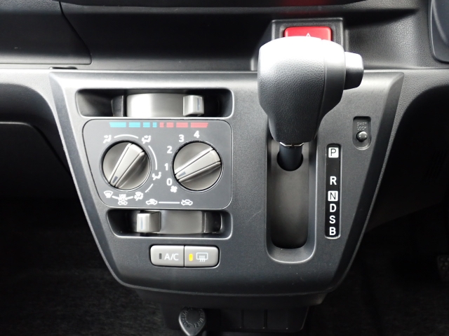 �V�t�g�ƃG�A�R���ł��B�_�C�������̃}�j���A���G�A�R���ɂȂ�܂��B�V���v���Ŏg���₷���I