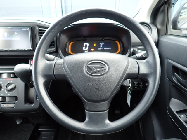 �X�e�A�����O�͂ƂĂ����ꂢ�ȏ�Ԃł���