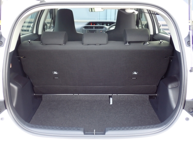 �ʏ펞�̃��P�b�W�X�y�[�X�ł��I�傫�ȊJ���ŉו��̏悹�~�낵���y�ɍs���܂��B