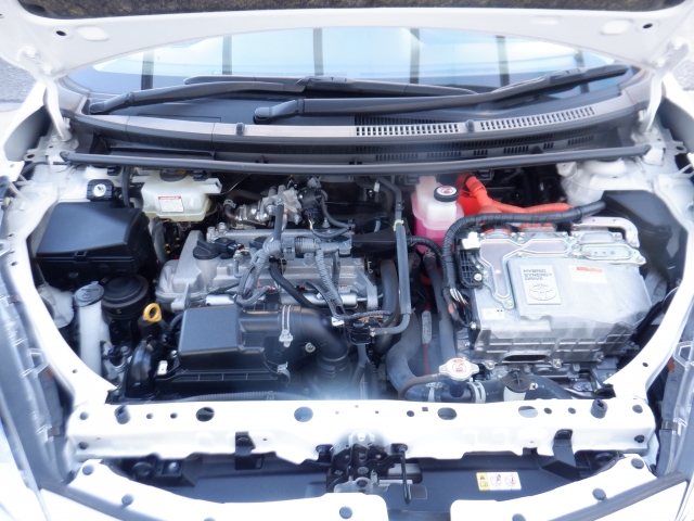 �G���W�����[�����Y��Ɏd�オ���Ă���܂��B�@�c�Ǝ��Ԃ͂P�O���`�P�X���܂ŁA���T���j������x���ƂȂ��Ă���܂��B���₢���킹���X�^�b�t�ꓯ�A���҂����Ă���܂���