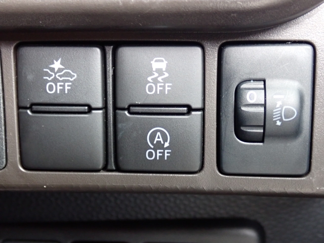 �����h�~�@�\�A�Փˉ���y���u���[�L�t���ŁA�����S�Ƀh���C�u�����y���݂��������܂���